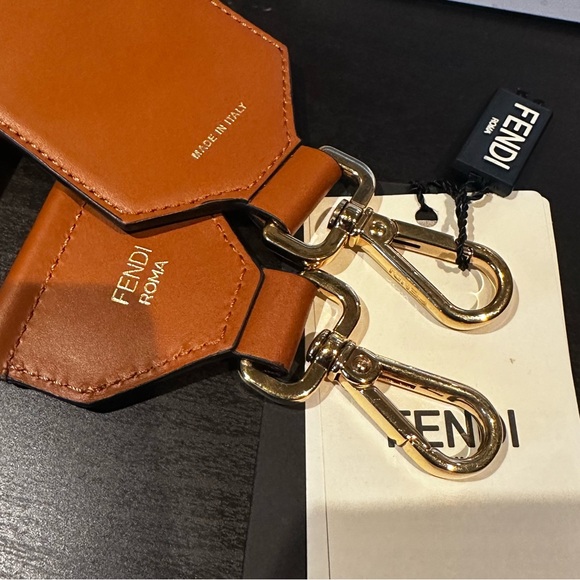 Fendi signature b/w checkered adjustable shoulder strap Brand New with receipt - Picture 15 of 16